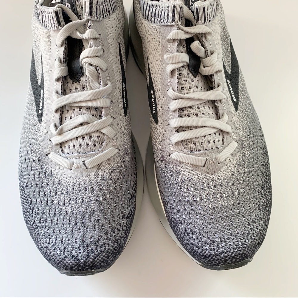Brooks Levitate 2 Sneakers - Picture 5 of 6